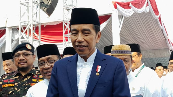 Jokowi Menyatakan Menghormati Dilaporkan Atas Dugaan Nepotisme sebagai Bentuk Demokrasi