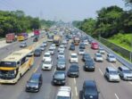 Sebanyak 69.930 Kendaraan Tinggalkan Jakarta Melalui Tol Cikampek Selama Puncak Libur Natal 2023