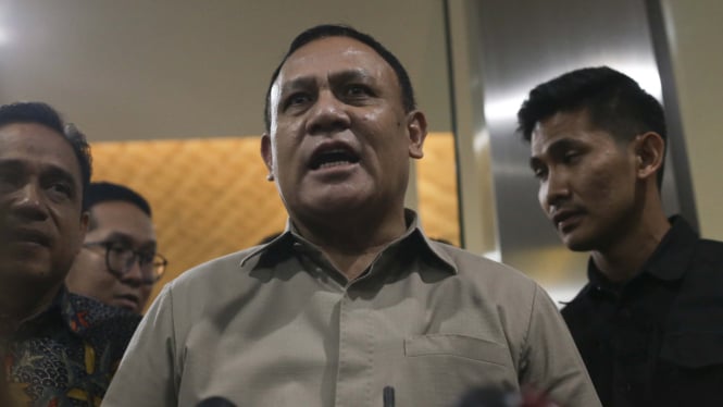 Polisi Menyita Dokumen Valas Rp7,4 M dari Firli Bahuri dan Dicecar Puluhan Pertanyaan