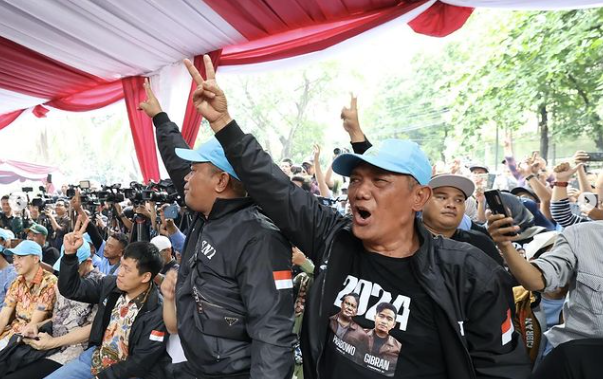 Para Nelayan Belawan Sumut Bahagia Bertemu Prabowo, Titip Aspirasi untuk Kesejahteraan