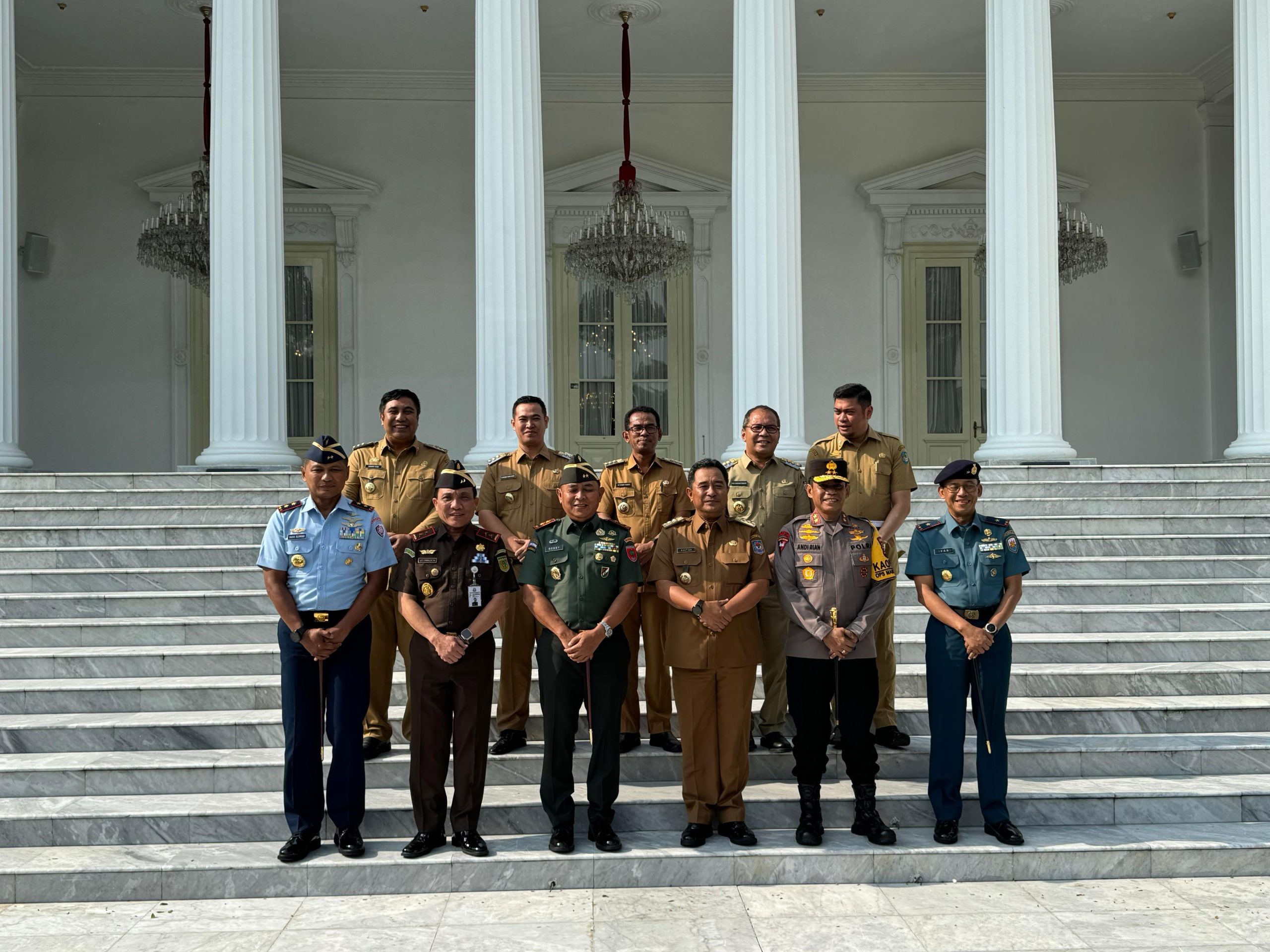 Pengerjaan Jalur Nasional Mamminasata Dilanjutkan Setelah Pertemuan Chaidir Syam-Jokowi.