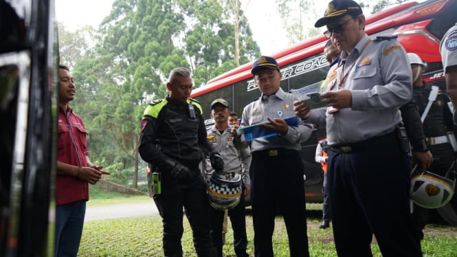 69% Bus Pariwisata Gagal Lolos Uji Kelayakan oleh Kementerian Perhubungan