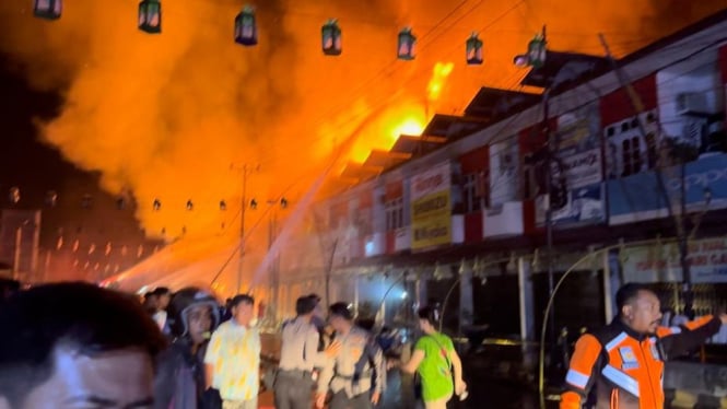 Ruko di Pasar Sambas Terbakar Habis, Total 14 Unit Hilang