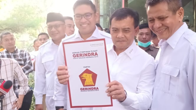 Polri Konfirmasi Ahmad Luthfi dan 2 Jenderal Lain Telah Mengundurkan Diri karena Terlibat Pilkada 2024